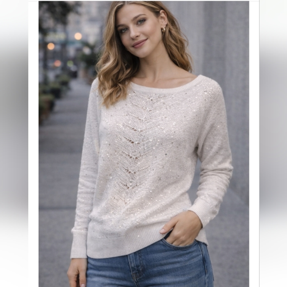 White House Black Market White Knit Sweater w/ Silver Sequins | XS